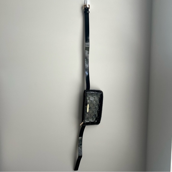 Michael Kors Adjustable Belt Bag Logo Debossed Black - Picture 9 of 9